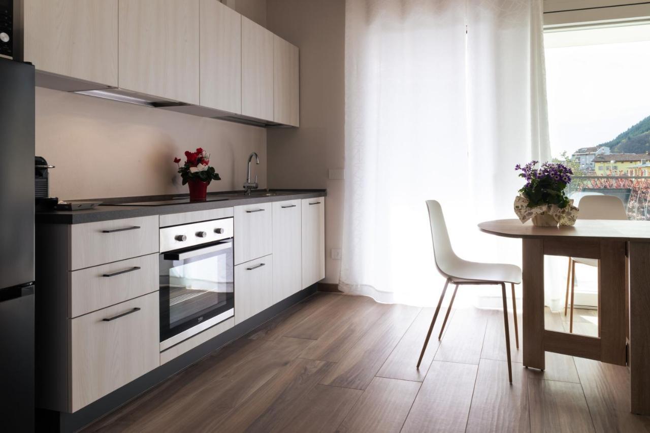 Appartamenti Del Borgo Боргосезия Екстериор снимка